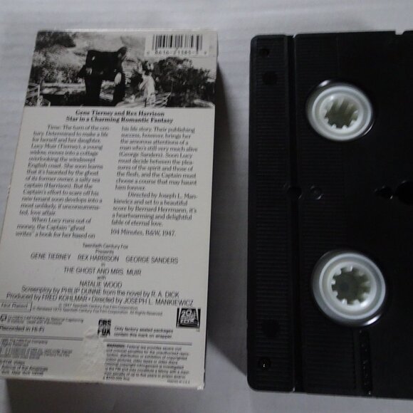 The Ghost and Mrs. Muir - VHS Tape - w/ Gene Tierney Rex Harrison George Sanders - Picture 2 of 4